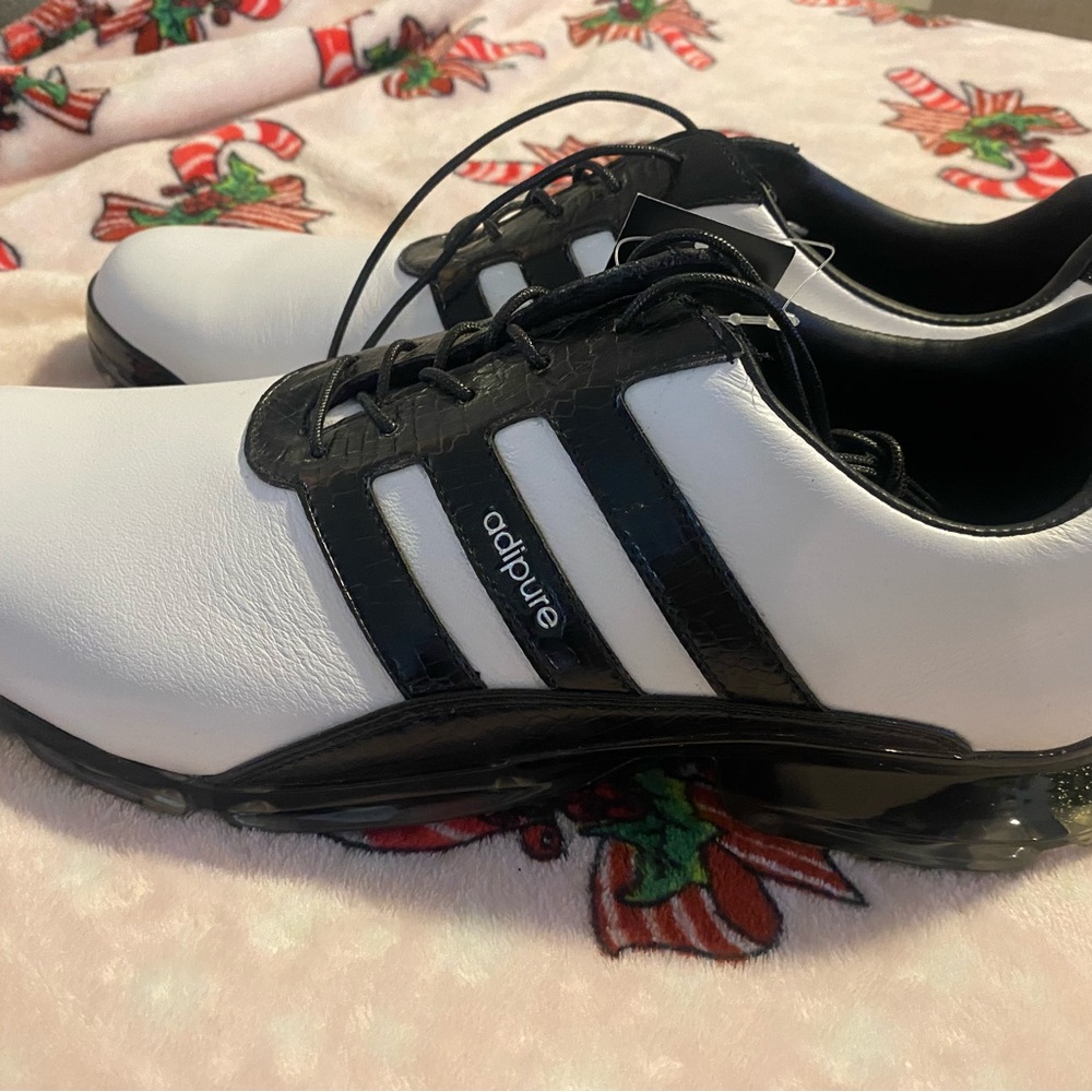 adidas Men's White and Black NEW golf shoes size 11
